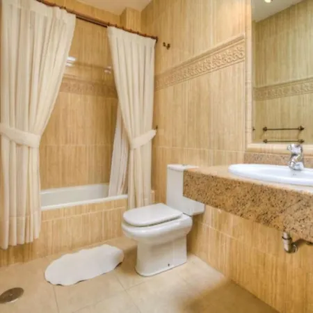 Vila Puerto Del Carmen Sleeps 8 Pool Wifi