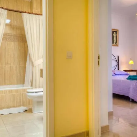Puerto Del Carmen Sleeps 8 Pool Wifi Вилла *
